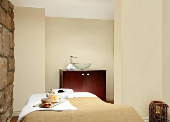 Sheraton Montreal Airport Hotel