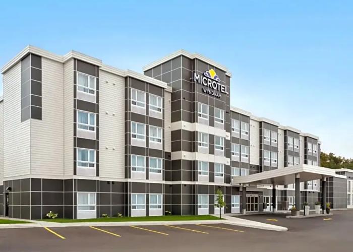 Microtel Inn & Suites Montreal Airport-Dorval QC