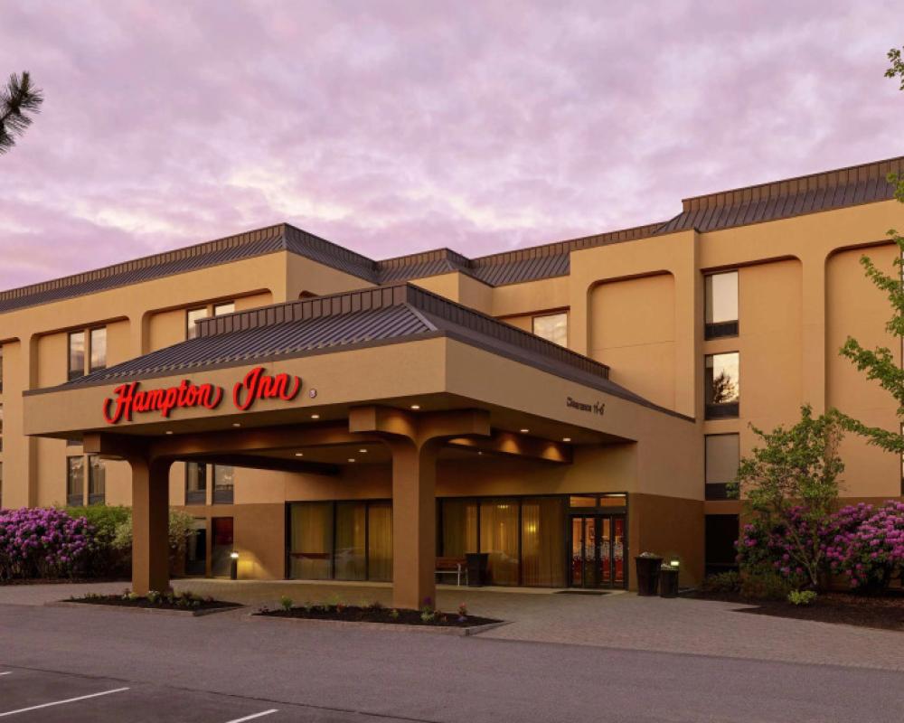 Hampton Inn Portland Airport