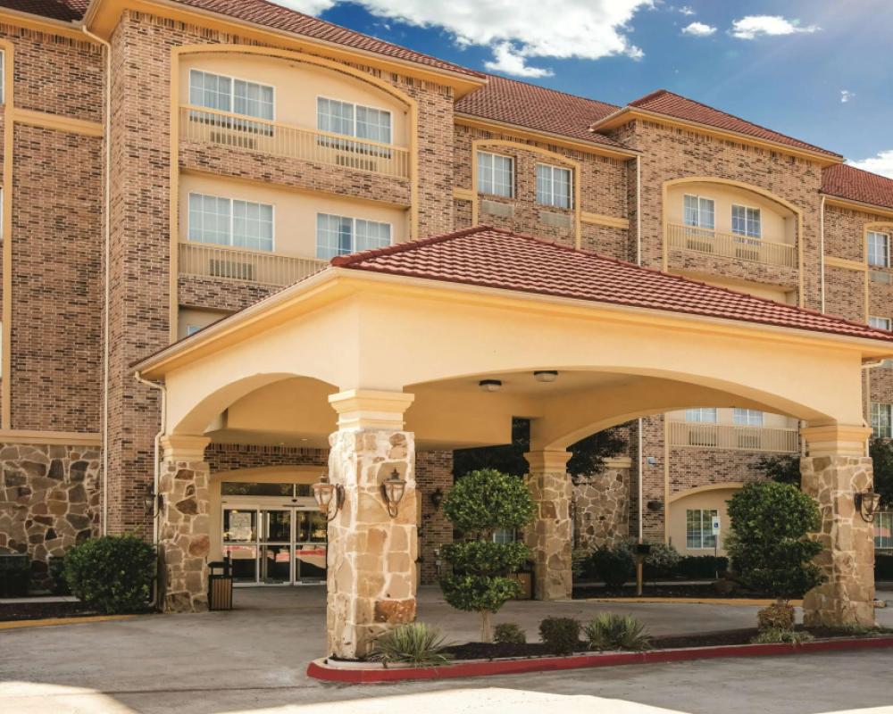 Baymont by Wyndham Dallas South-DeSoto