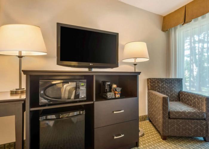 Quality Inn & Suites