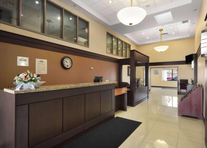 Days Inn by Wyndham Brampton