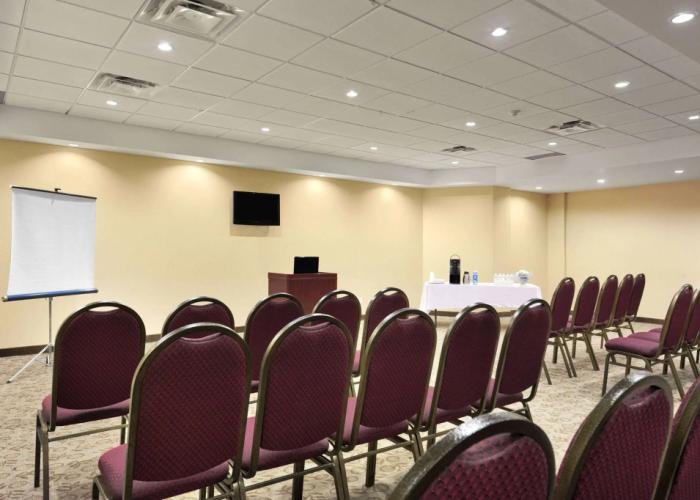 Days Inn by Wyndham Brampton