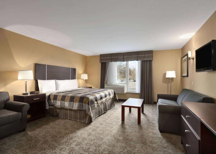 Days Inn by Wyndham Brampton