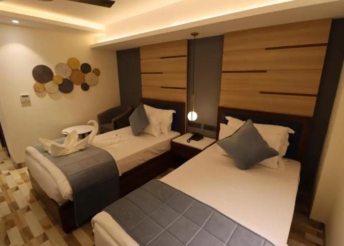 Mastiff  Hotel Dhanbad