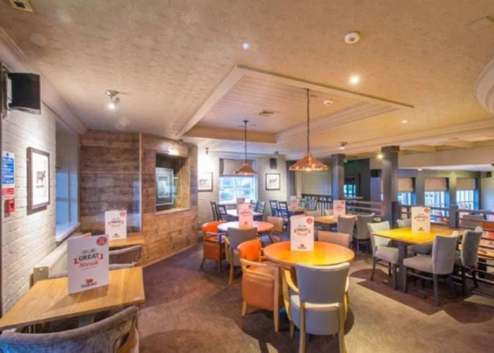 Premier Inn Doncaster (Lakeside)