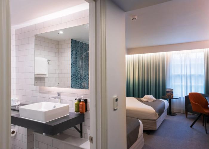 Holiday Inn Doncaster A1 M Jct 36 by IHG