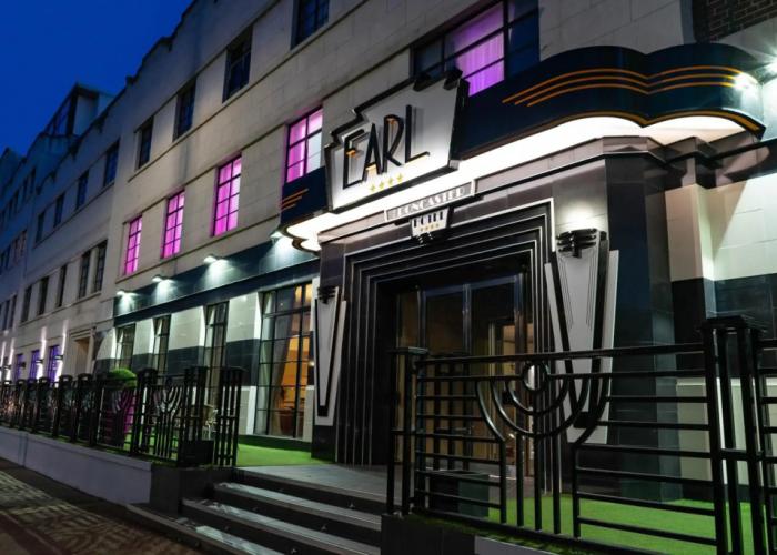The Earl of Doncaster Hotel