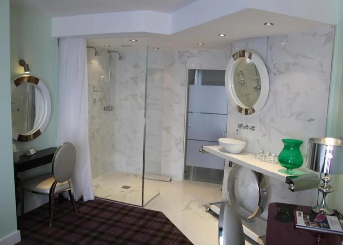 The Earl of Doncaster Hotel