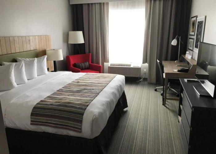 Country Inn & Suites by Radisson, Belleville, ON