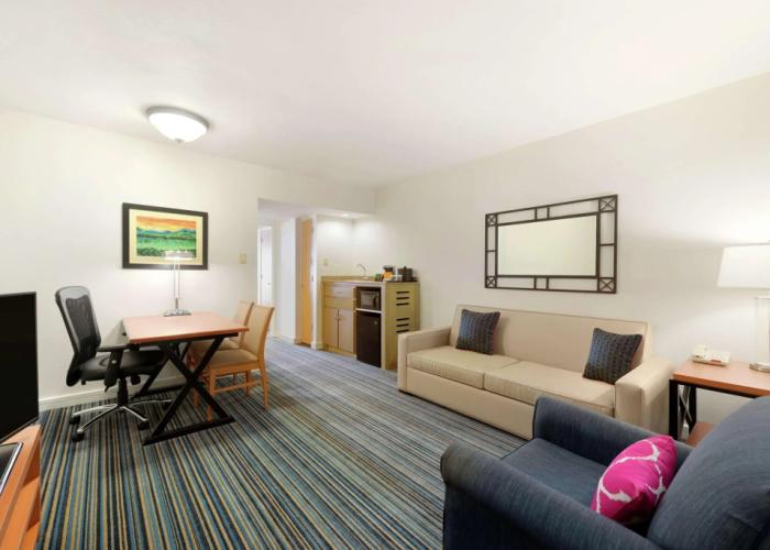 Embassy Suites by Hilton Dorado del Mar Beach Resort