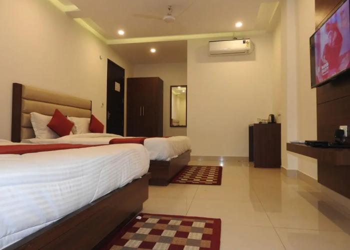 Hotel Aakash Residency