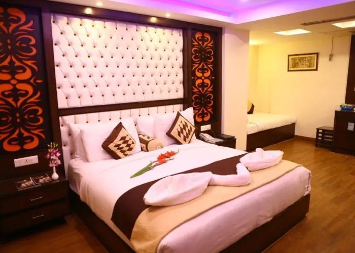 The Pearl Grand Hotel