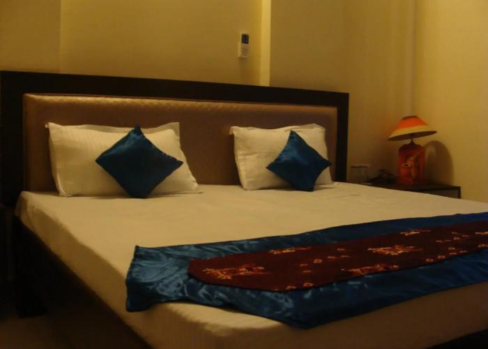 Hotel Abhinandan grand