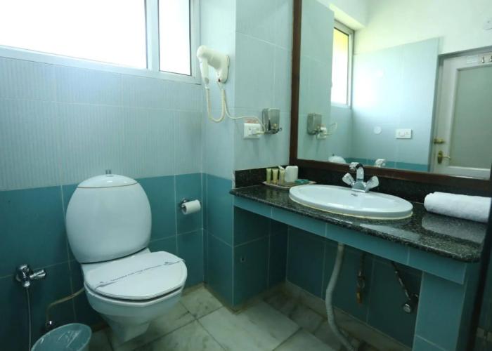 Keys Prima by Lemon Tree Hotels Aketa Dehradun