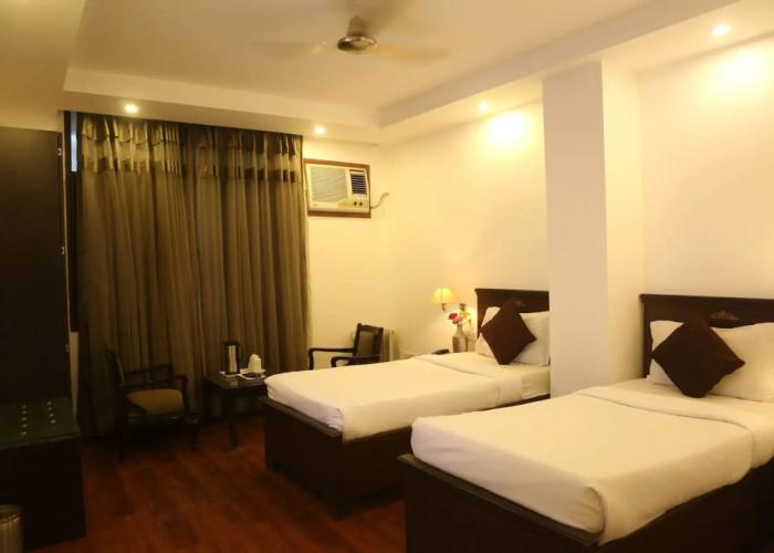 Hotel Kamla Palace