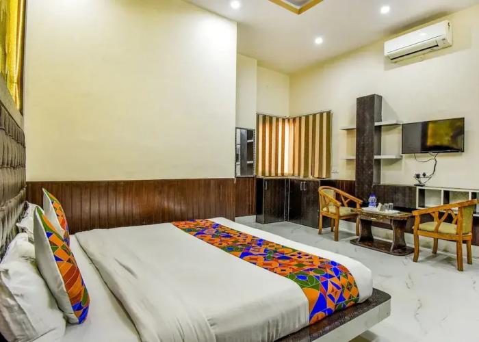 FabHotel Sumanglam