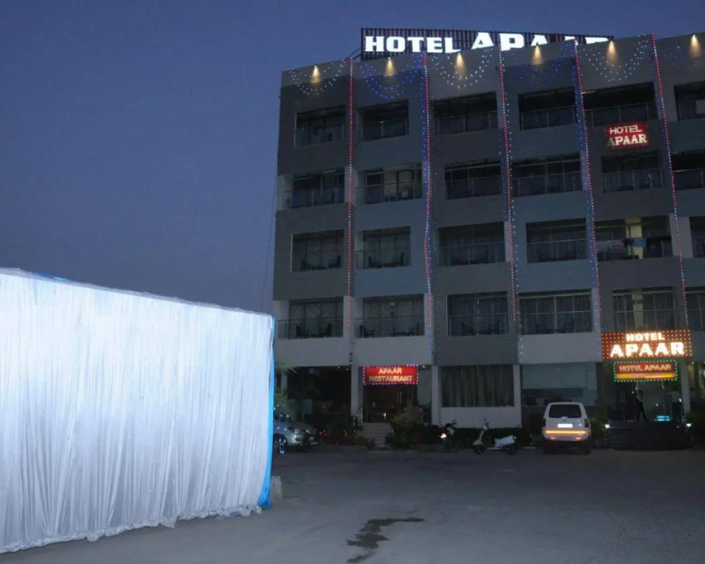 Apaar Hotel