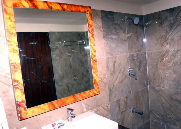 Apaar Hotel