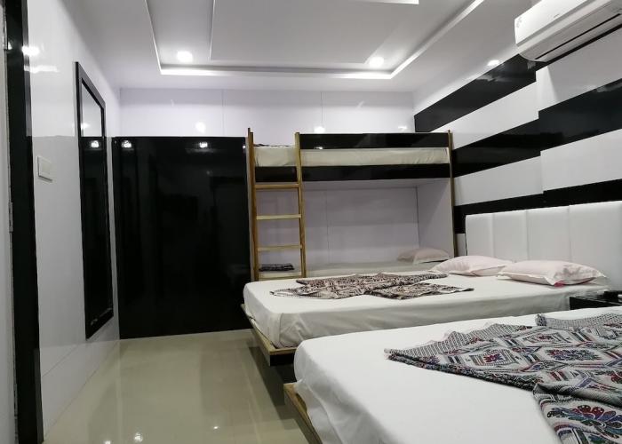 Hotel Laabh