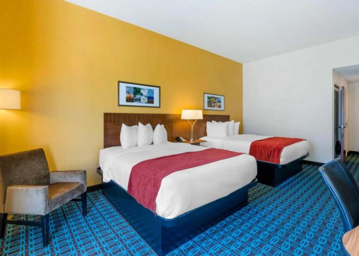 Comfort Inn & Suites