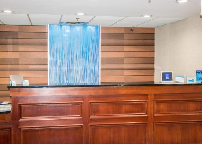 Comfort Inn & Suites