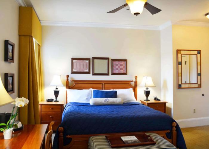 Historic Boone Tavern Hotel and Restaurant