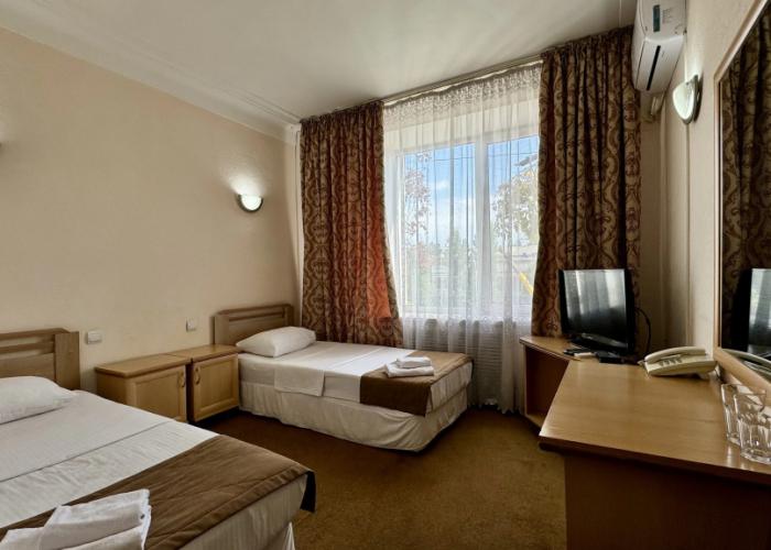 Zhambyl Hotel