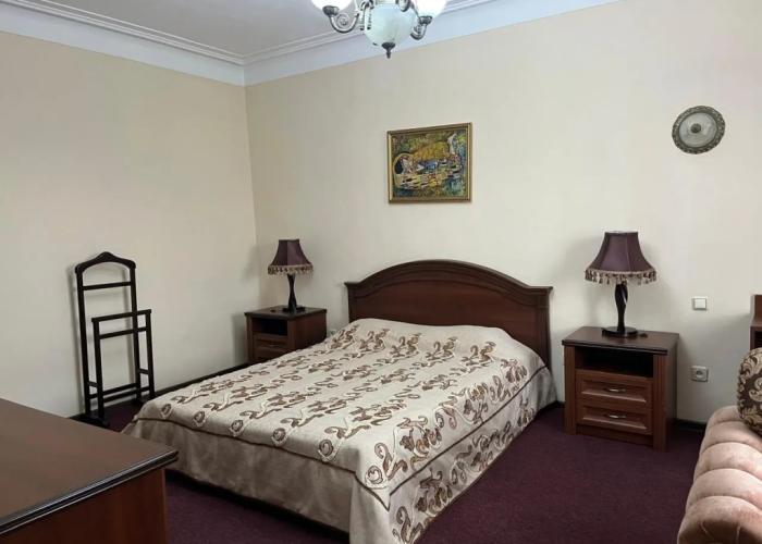 Zhambyl Hotel