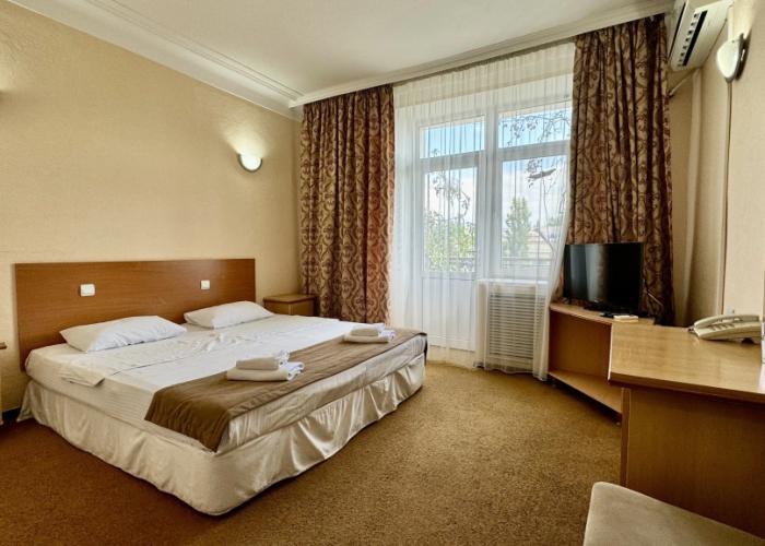 Zhambyl Hotel
