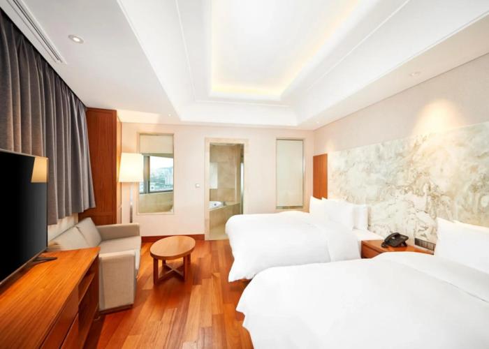 Golden Tulip Balikpapan Hotel & Suites