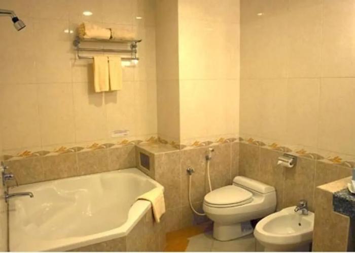 Hotel Grand Tiga Mustika