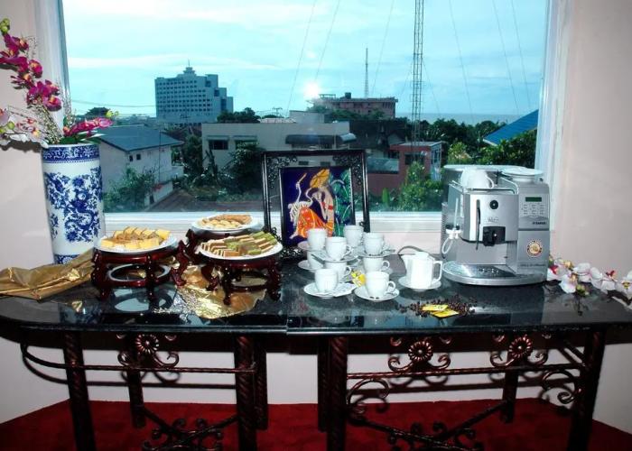 Hotel Grand Tiga Mustika