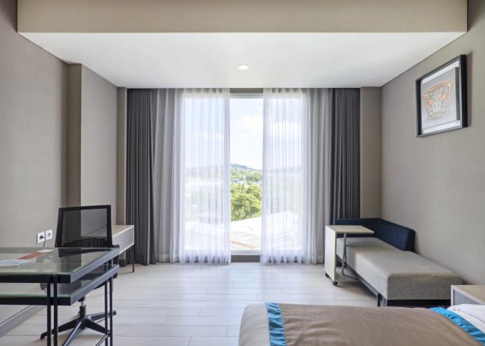 Blue Sky Hotel