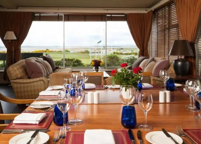 Royal Golf Hotel