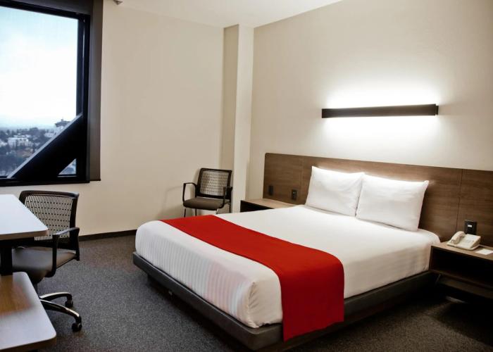 Holiday Inn Express Mexico City Satelite