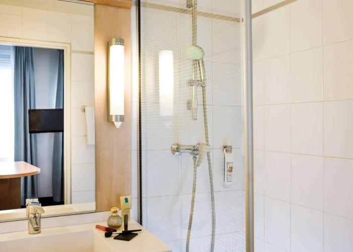 ibis Dieppe Val Druel