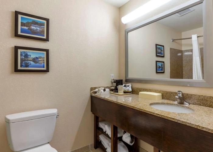 Comfort Inn Smithfield near I-95