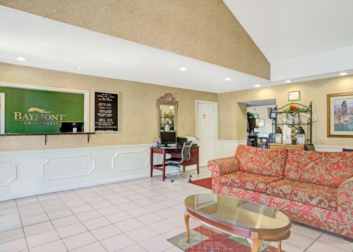 Baymont by Wyndham Smithfield