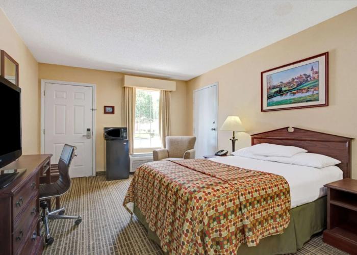 Baymont by Wyndham Smithfield