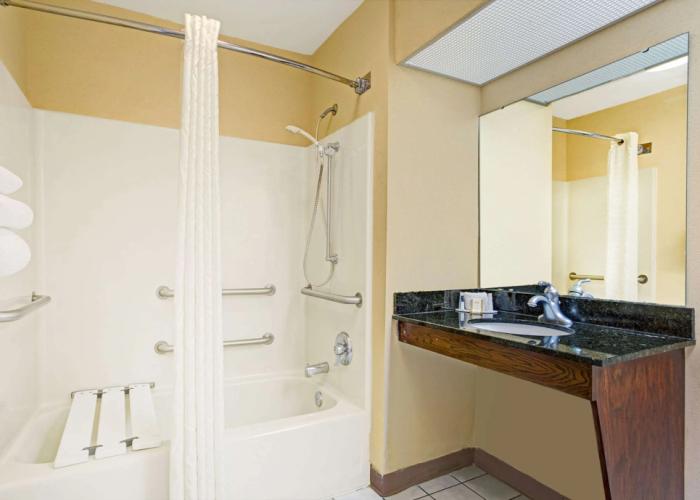 Baymont by Wyndham Smithfield