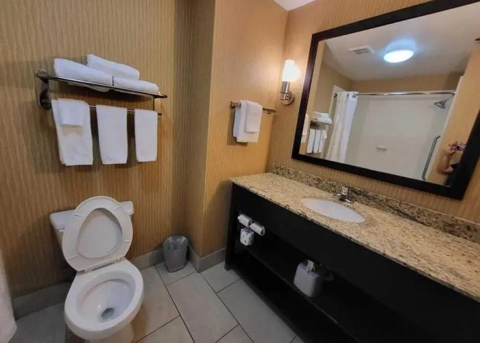 Holiday Inn Express Hotel & Suites Smithfield - Selma I -95, An Ihg Hotel