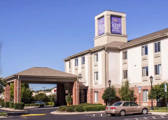 Sleep Inn & Suites
