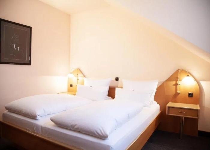 Hotel Lonac