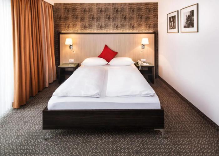 Hotel Plaza