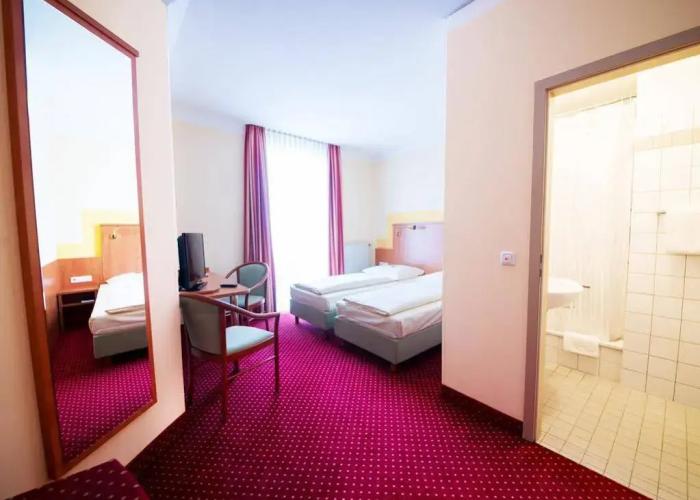 Hotel Mirage