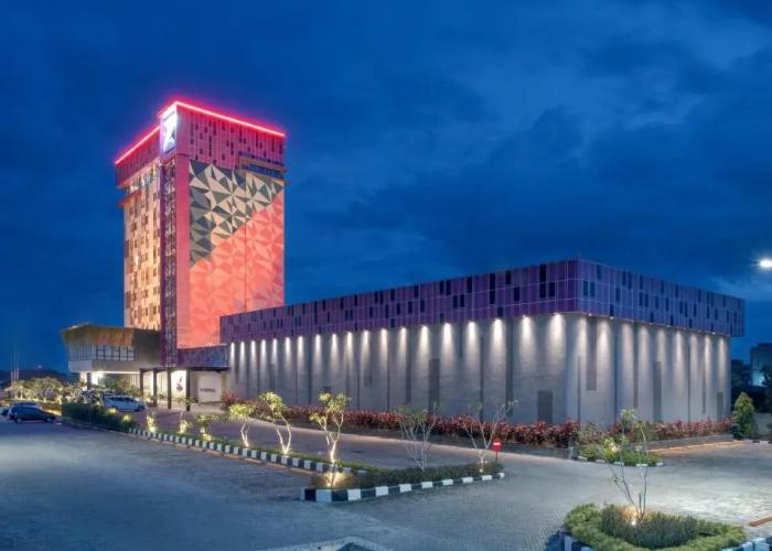 The Zuri Dumai