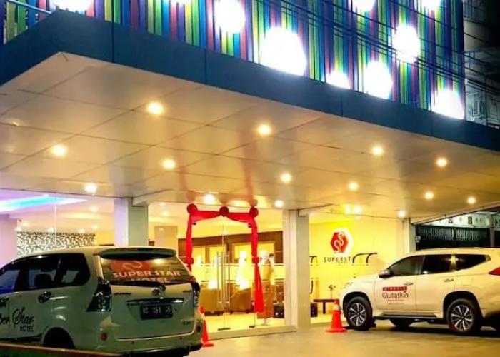 Superstar Hotel