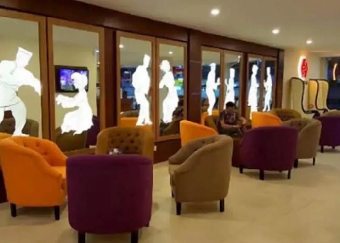 Superstar Hotel
