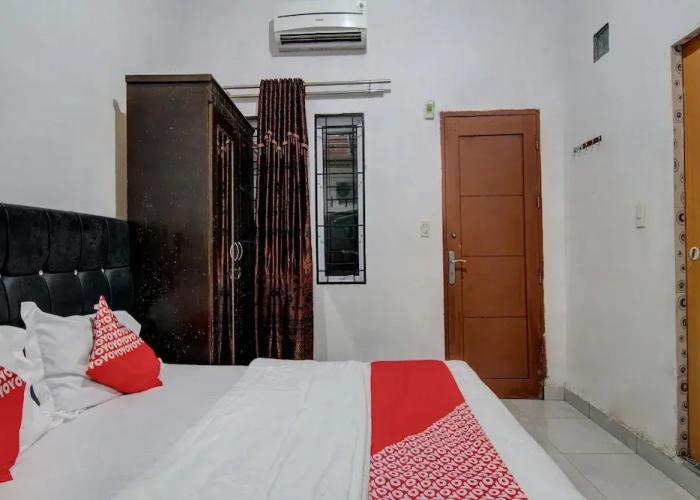 OYO 92111 Dinda Homestay Syariah